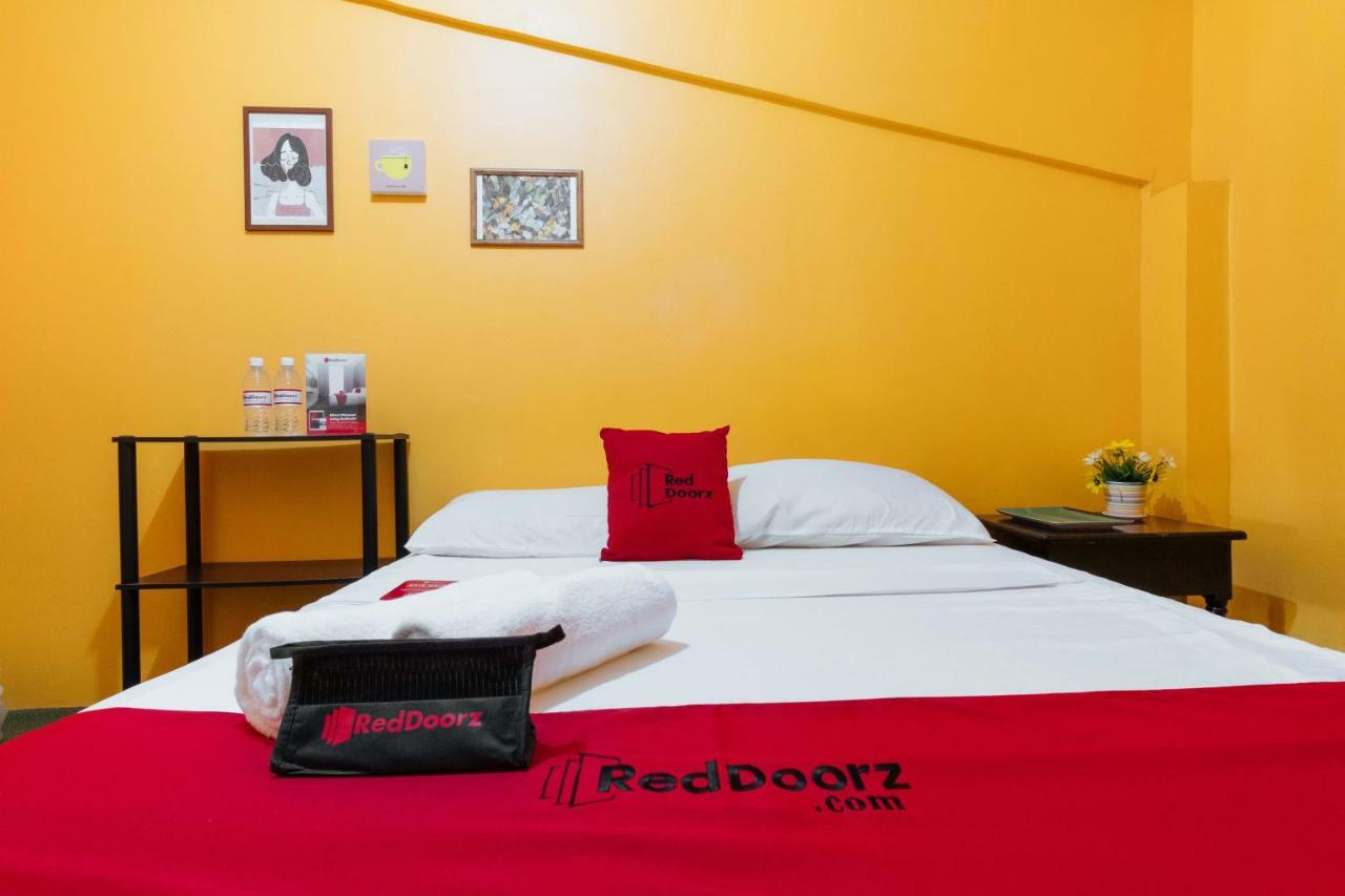 Reddoorz Near Puerto Princesa Capitol Hotel Ngoại thất bức ảnh