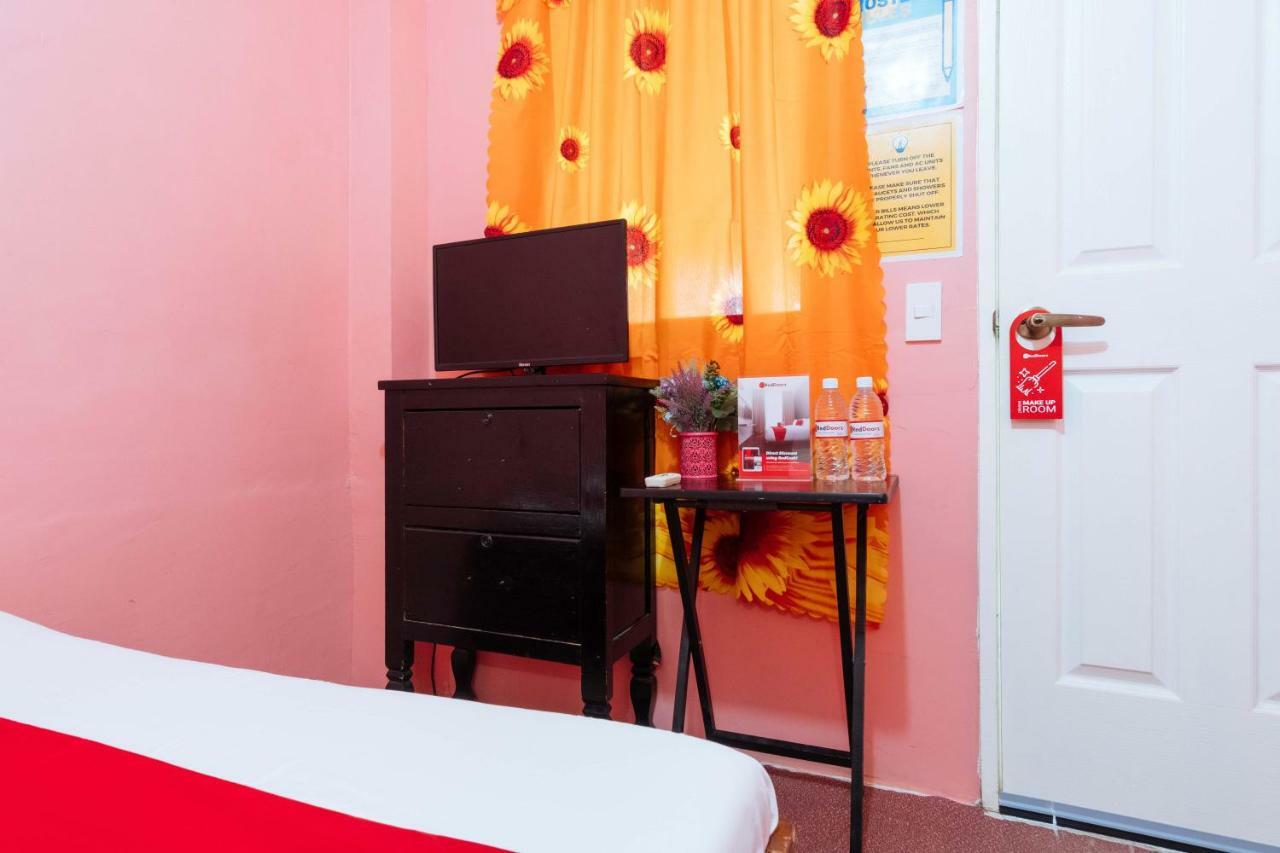 Reddoorz Near Puerto Princesa Capitol Hotel Ngoại thất bức ảnh